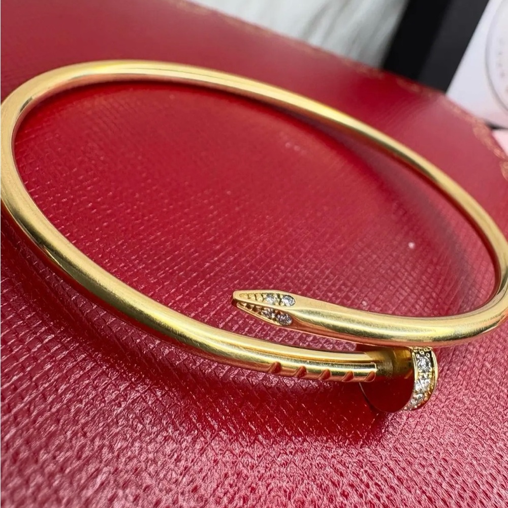 Cartier Gold Juste Un Clou Bracelet, small.
